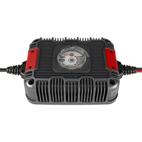 Chargeur de batterie industriel de 40 amp&egrave;res GX2440 Genius PR Distribution