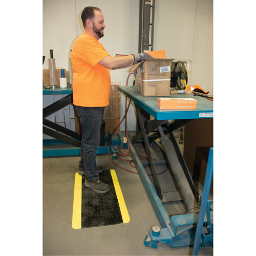 Tapis antifatigue, Losange, 1-2/3' x 3-1/4' x 3/4", Noir/Jaune, Polyur&eacute;thane PR Distribution