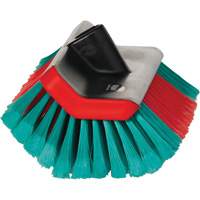 Brosse &agrave; alimentation en eau pour nettoyage des parties hautes et basses des v&eacute;hicules de la s&eacute;rie Transport PR Distribution