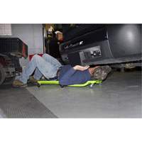 Sommier vert n&eacute;on &agrave; profil bas, en plastique robuste PR Distribution