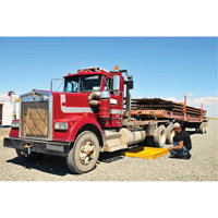 Flexible Ultra-Utility Tray, 42" lo x 42" la x 4,8" h, Cap. de d&eacute;versement 18 gal. US PR Distribution